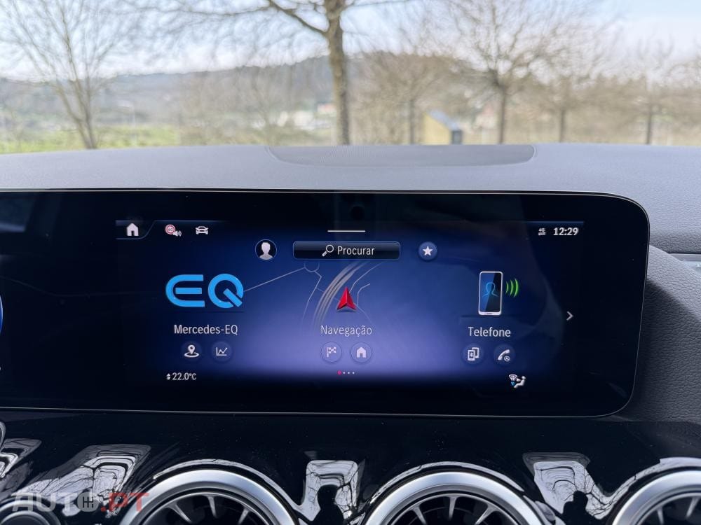 Mercedes-Benz EQA 300 4Matic Edition 1