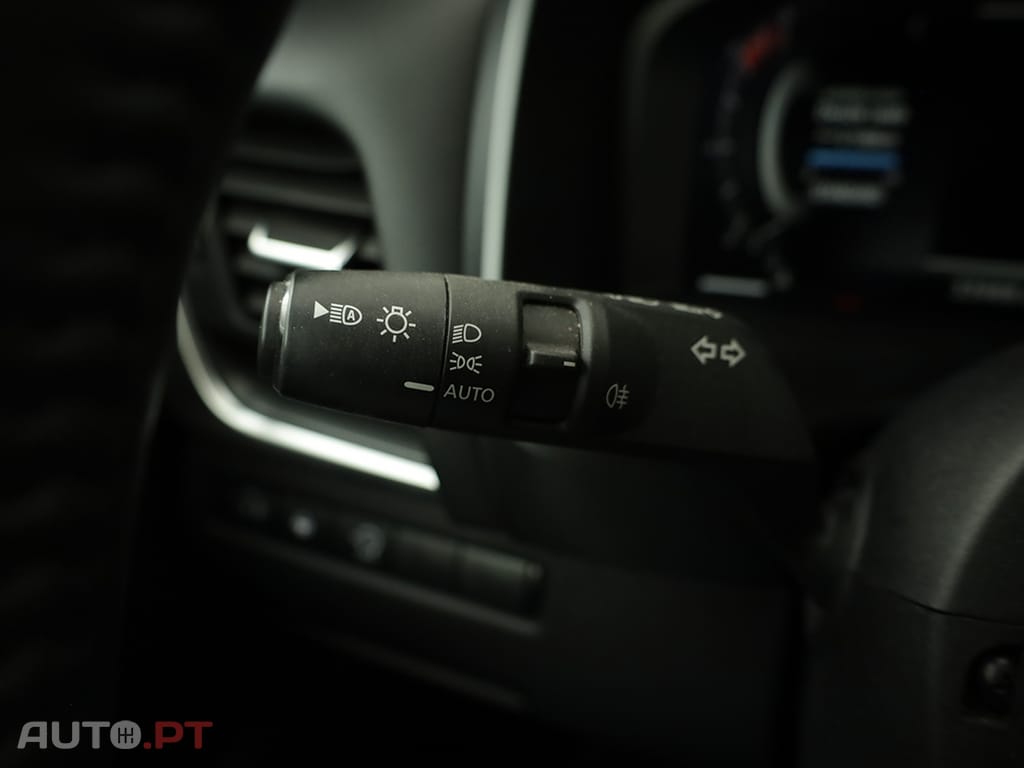 Nissan Qashqai Qashqai 1.3 DIG-T N-Connecta LED Xtronic