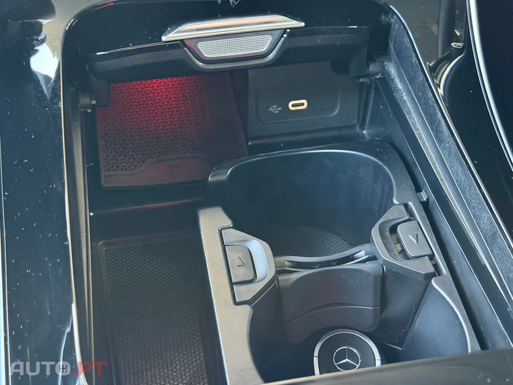 Mercedes-Benz C 300 e AMG Line
