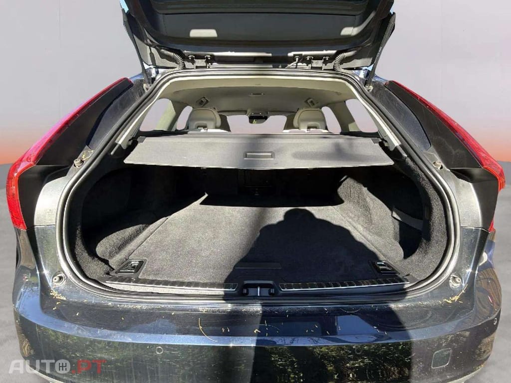 Volvo V90 2.0 D4 Momentum Plus Geartronic