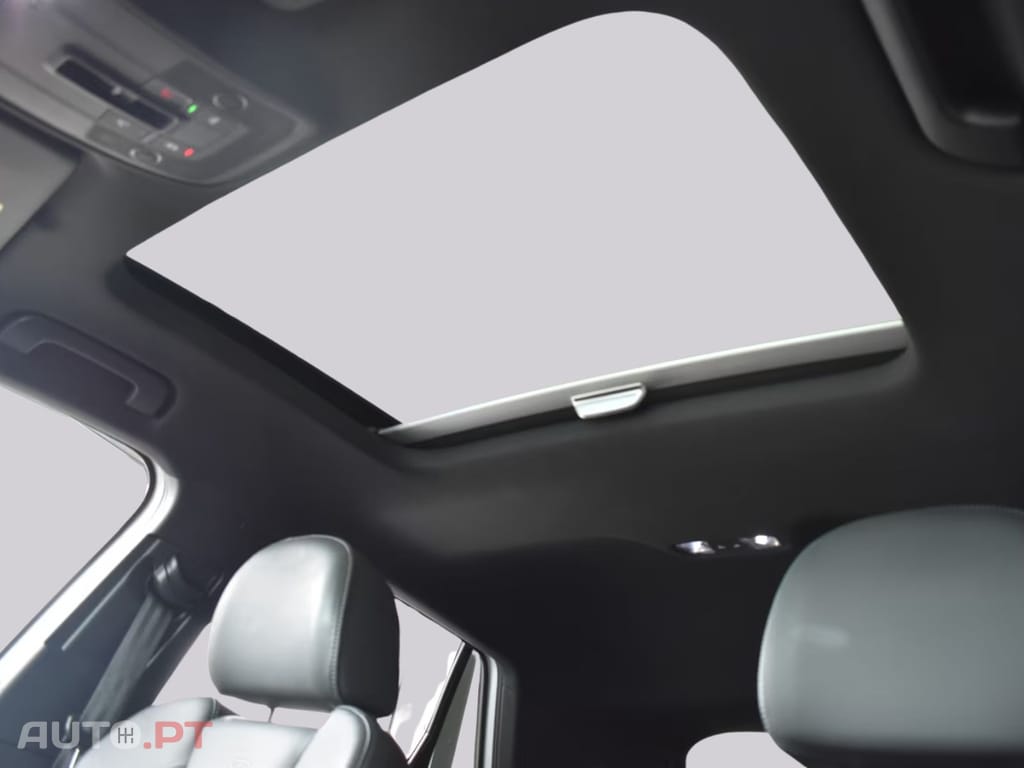 Audi Q2 I.V.A DEDUTÍVEL 30TDI S-tronic SLine