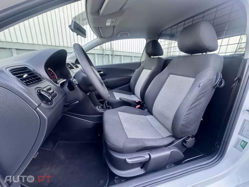 Volkswagen Polo  1.2 TDi Advance
