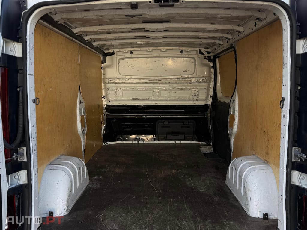 Renault Trafic 2.0 dCi L2H1 1.0T Grand Intens SS
