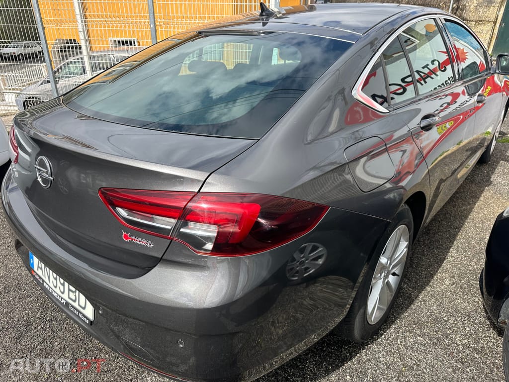 Opel Insignia 1.5 D Business Edition
