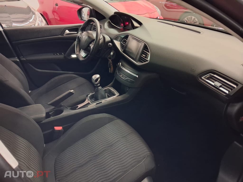 Peugeot 308 SW 1.6 HDi e-HDi Allure J17 CVM6