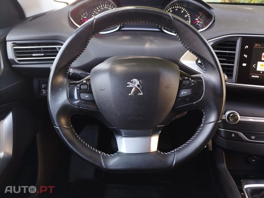 Peugeot 308 SW 1.2 PureTech Style