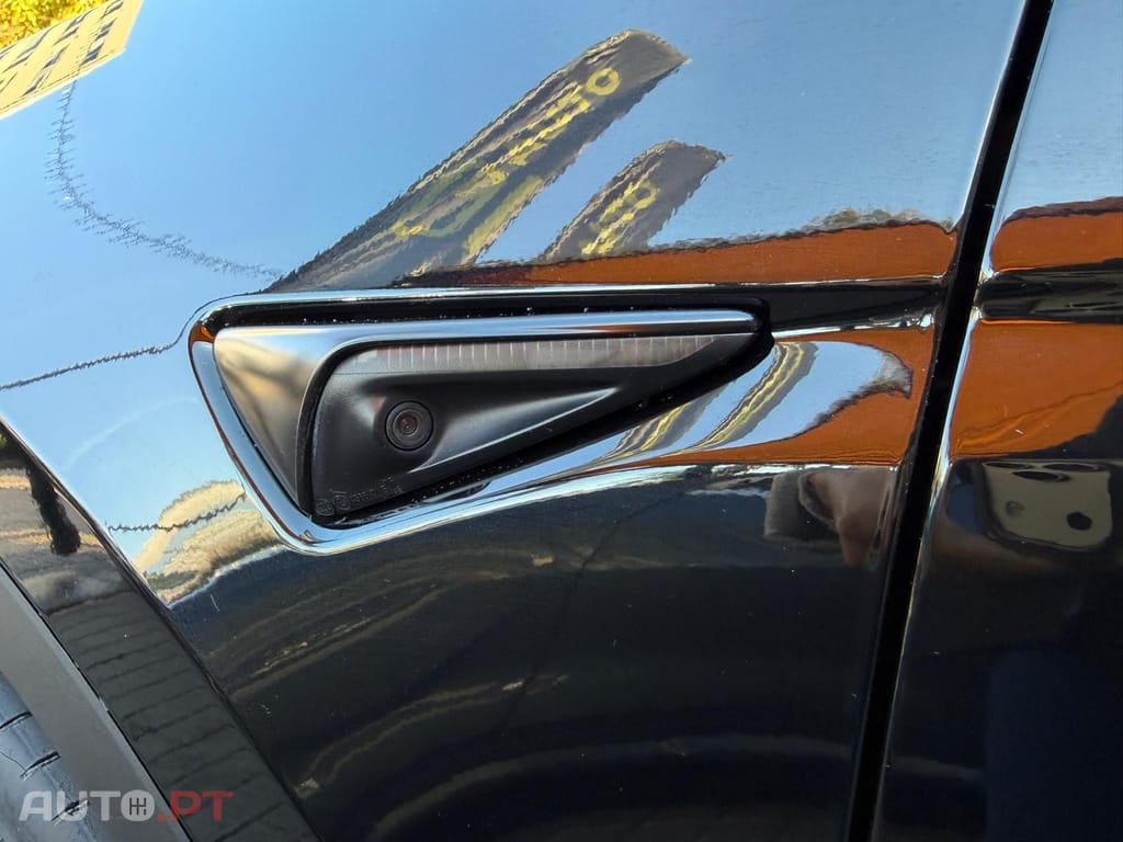 Tesla Model Y I.V.A DEDUTÍVEL 