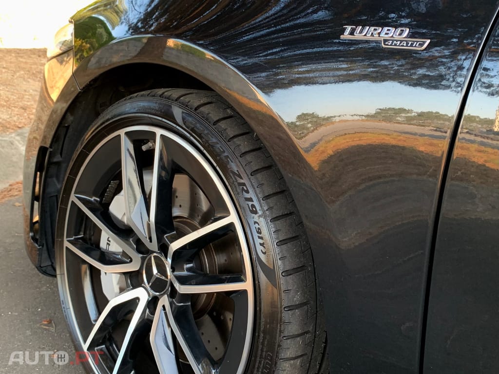 Mercedes-Benz A 35 AMG Turbo 4Matic