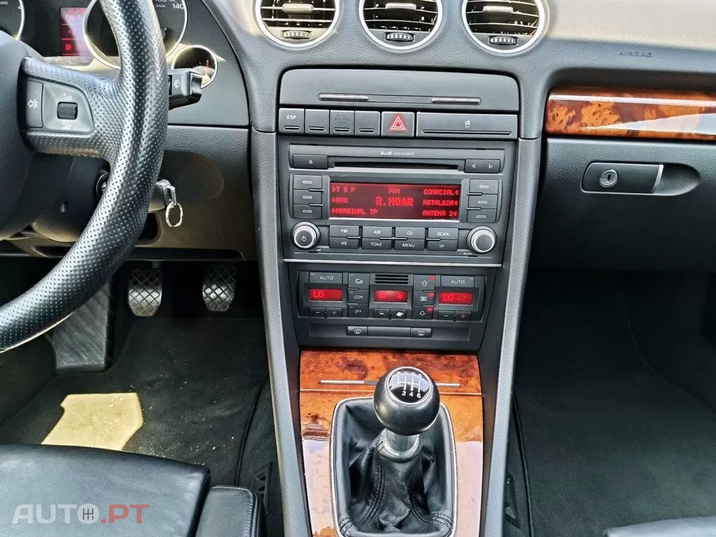 Audi A4 Cabrio 2.0 TDi S-line