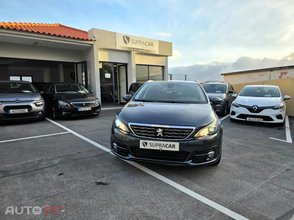 Peugeot 308 1.5 BlueHDi Style EAT8