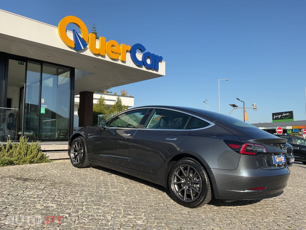 Tesla Model 3 Standard RWD Plus