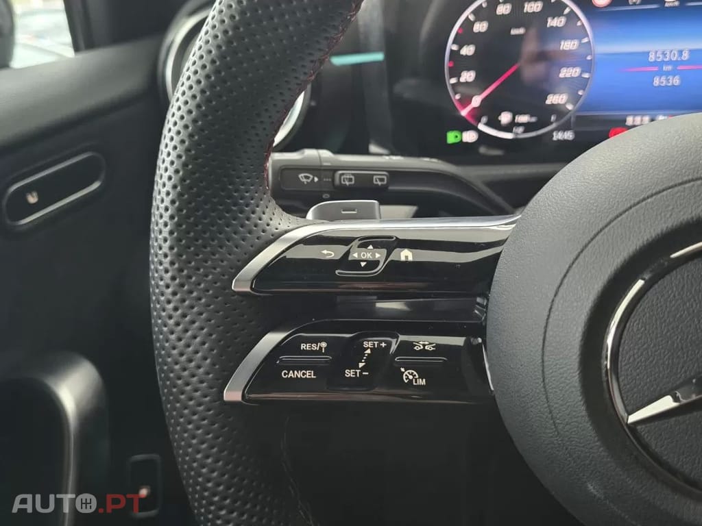 Mercedes-Benz A 250 AMG Line