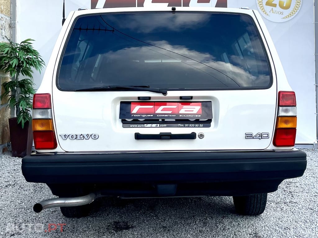 Volvo 240 GL