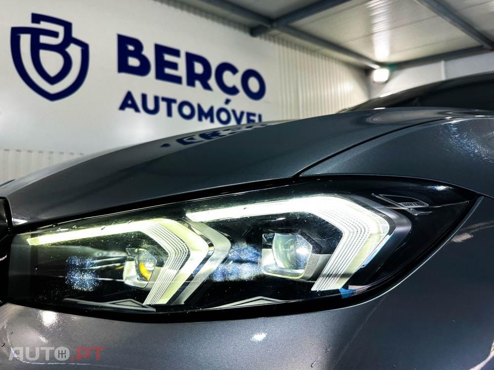 BMW 330 e Pack 50 anos M Auto