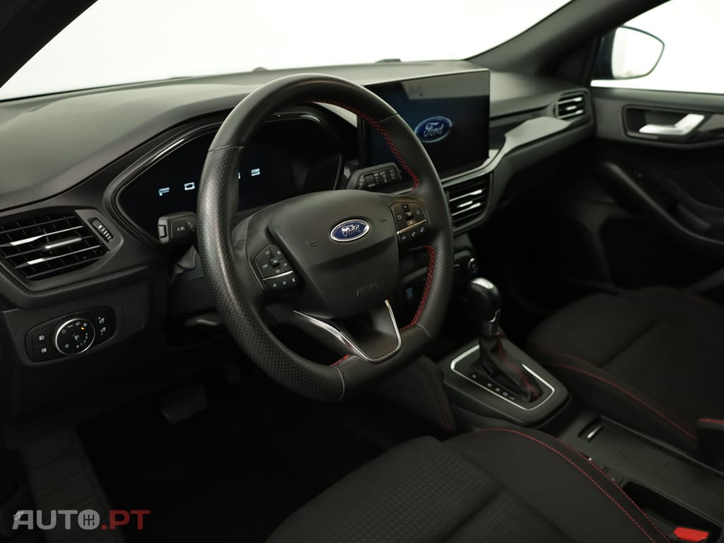 Ford Focus SW 1.0 EcoBoost MHEV ST-Line X Aut.