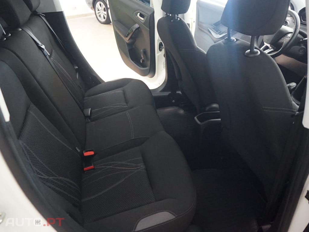 Peugeot 208 Access 1.4 HDI