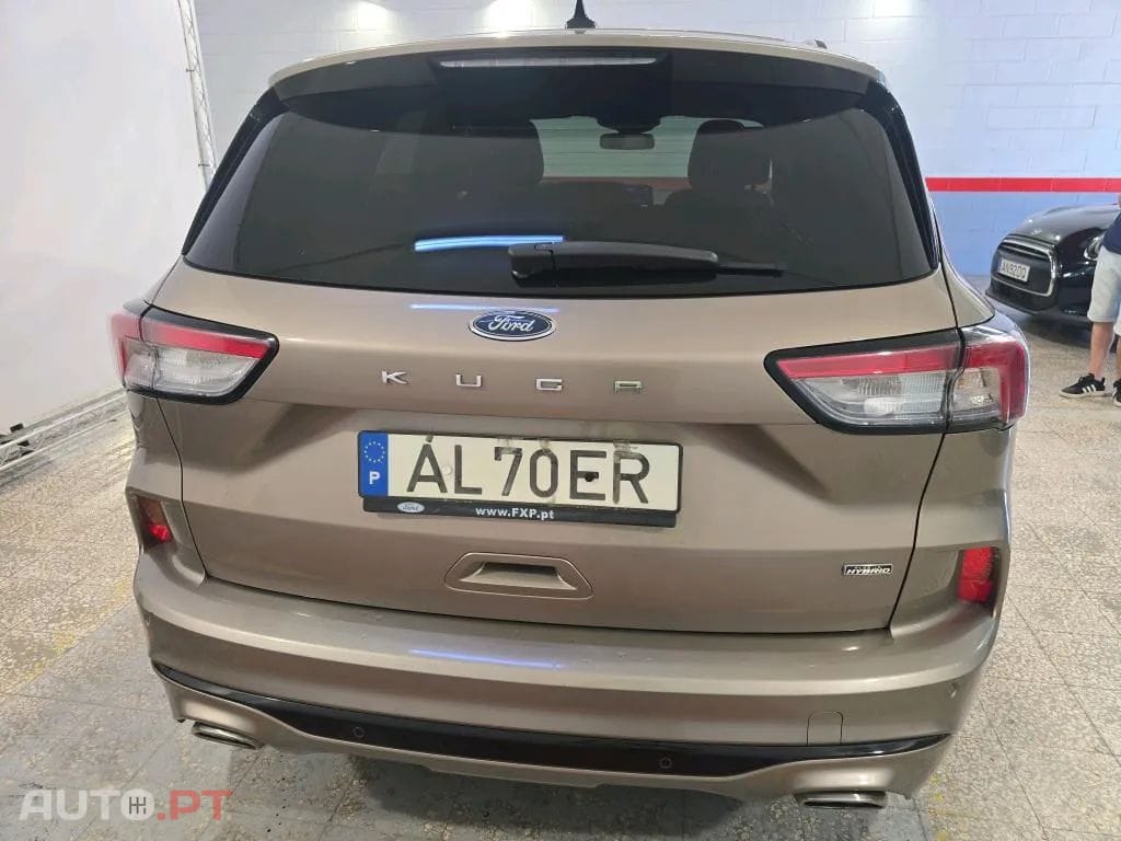 Ford Kuga 2.5 PHEV ST-Line X