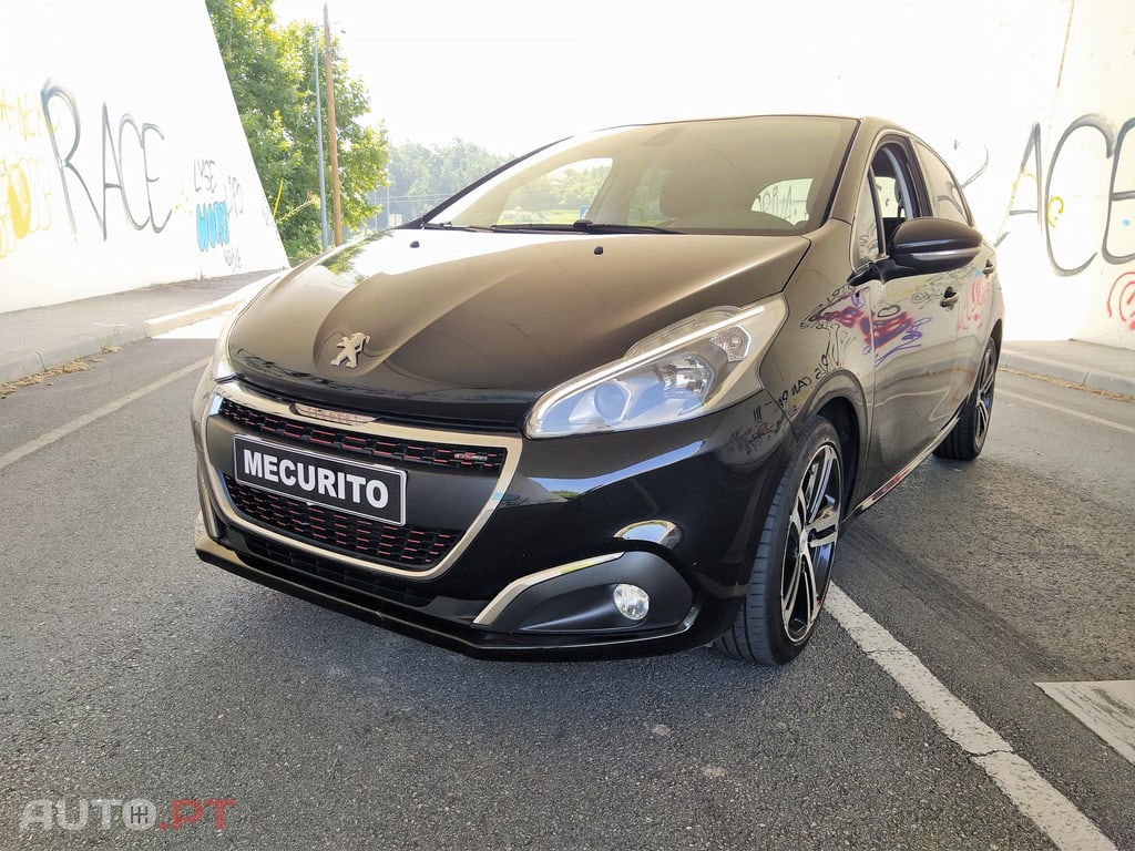 Peugeot 208 Puretech Turbo GT line