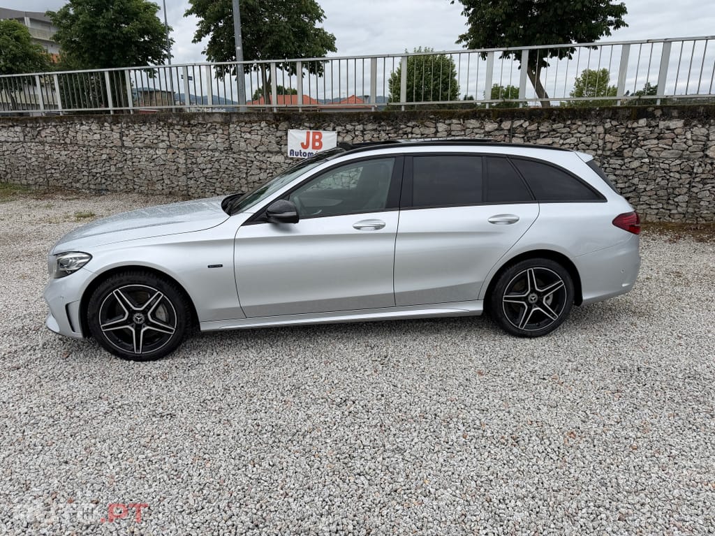 Mercedes-Benz C 300 de AMG Line