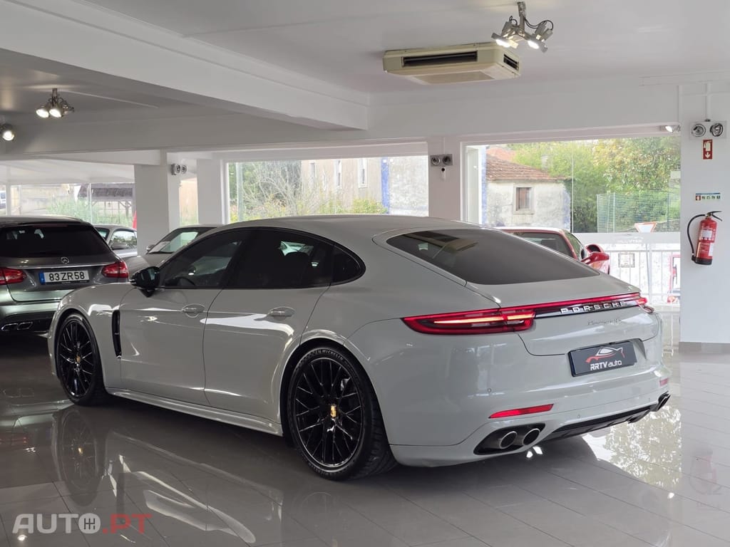 Porsche Panamera 4S Diesel