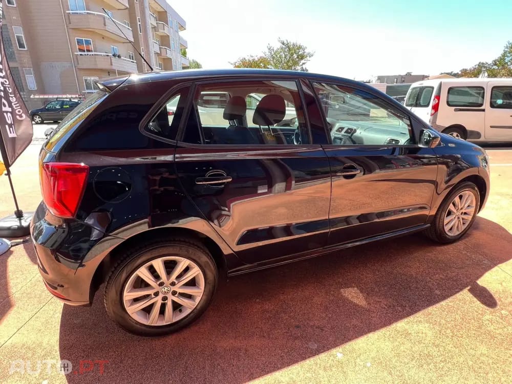 Volkswagen Polo 1.0 Confortline