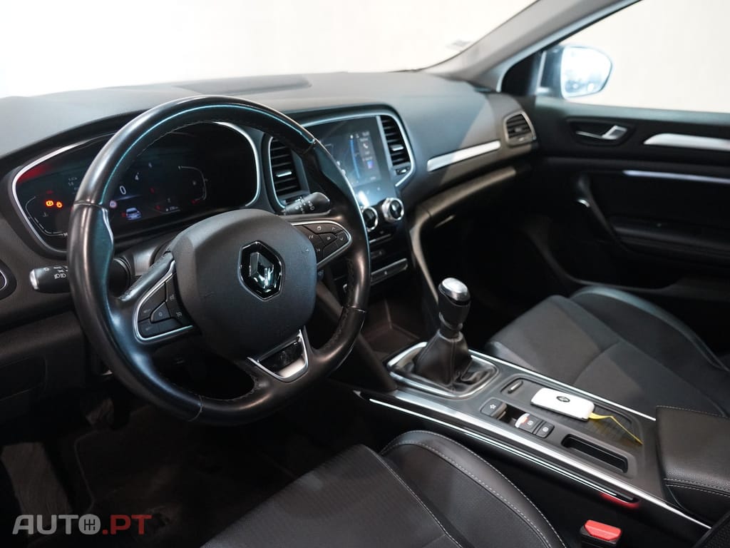 Renault Mégane Sport Tourer 1.5 Blue dCi Intens