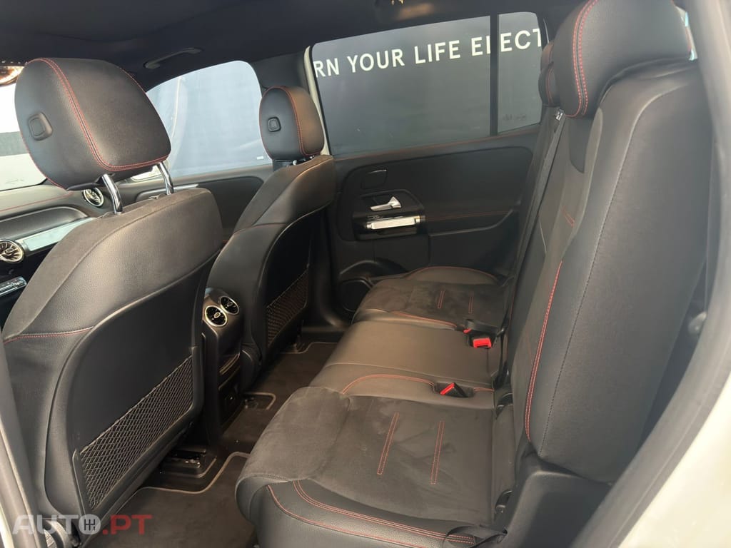 Mercedes-Benz EQB 350 4Matic AMG Line