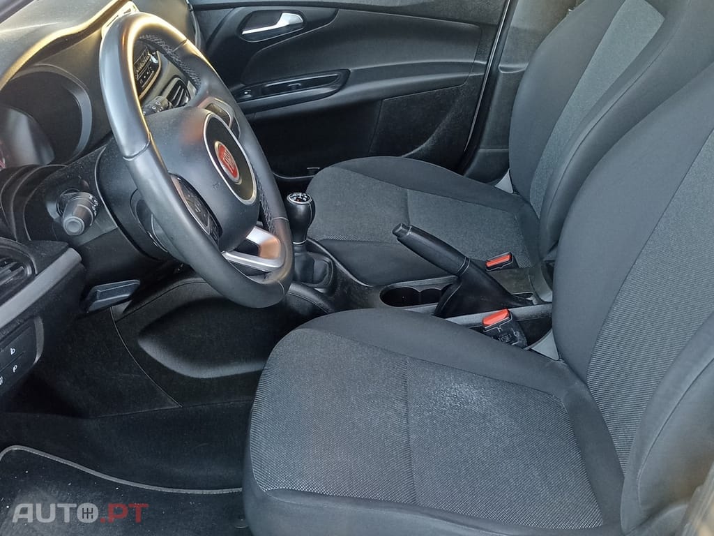 Fiat Tipo 1.3 M-Jet Lounge