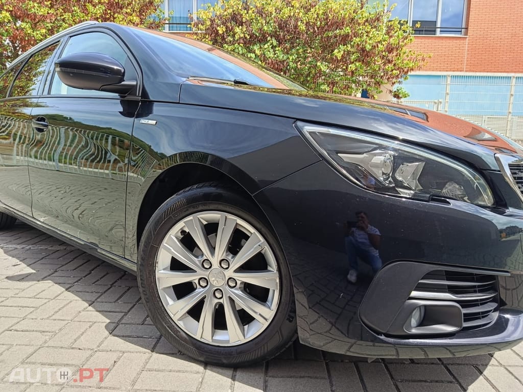 Peugeot 308 1.5 BlueHDi Style