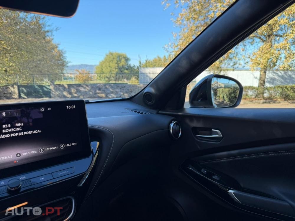 Nissan Juke 1.0 DIG-T Tekna Two Tone