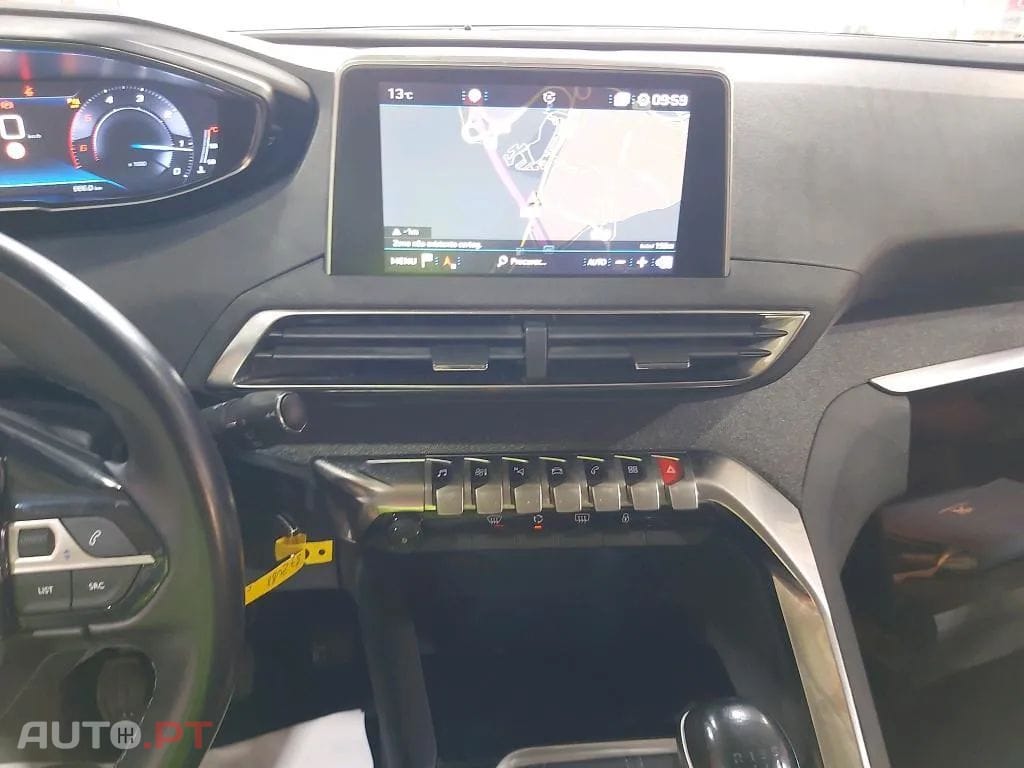 Peugeot 5008 1.5 BlueHDi Allure