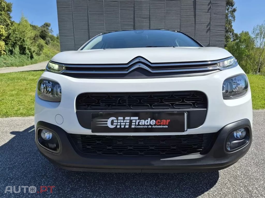 Citroen C3  Pure Tech 82 Shine