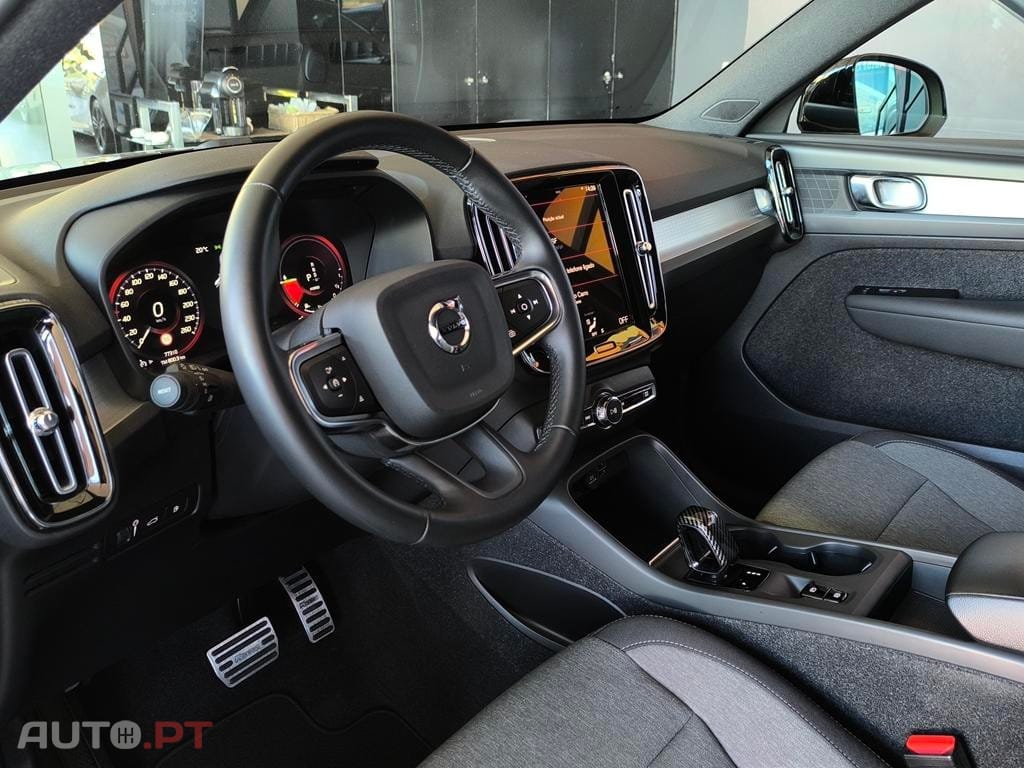 Volvo XC40 1.5 T5 PHEV Inscription Expression
