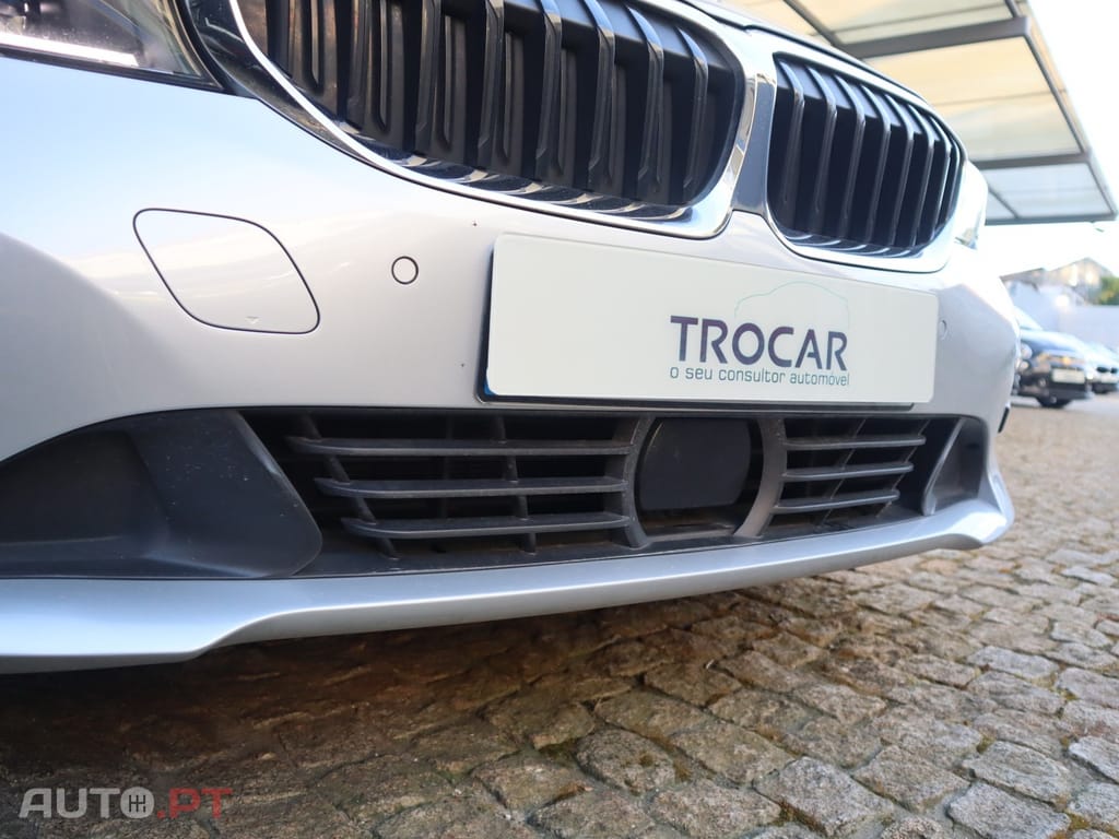 BMW 330 e Corporate Edition Auto