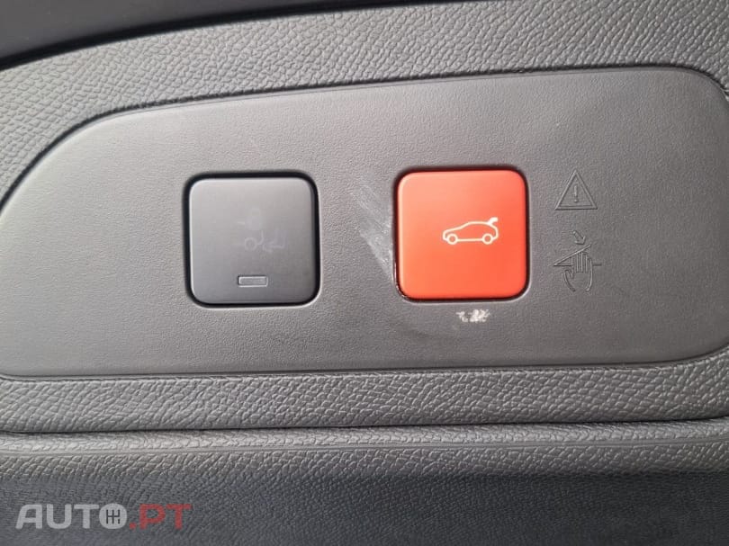 DS 7 Crossback E-Tense SE Ligne Noire EAT8 — fotografia 13