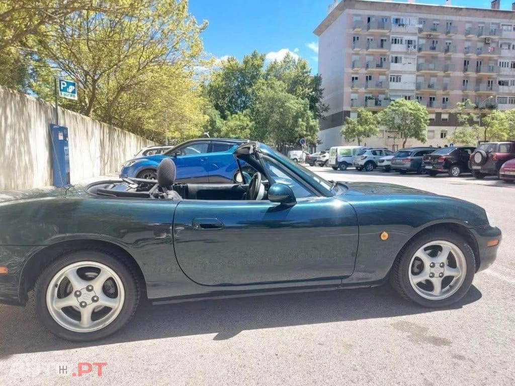 Mazda MX-5 1.6