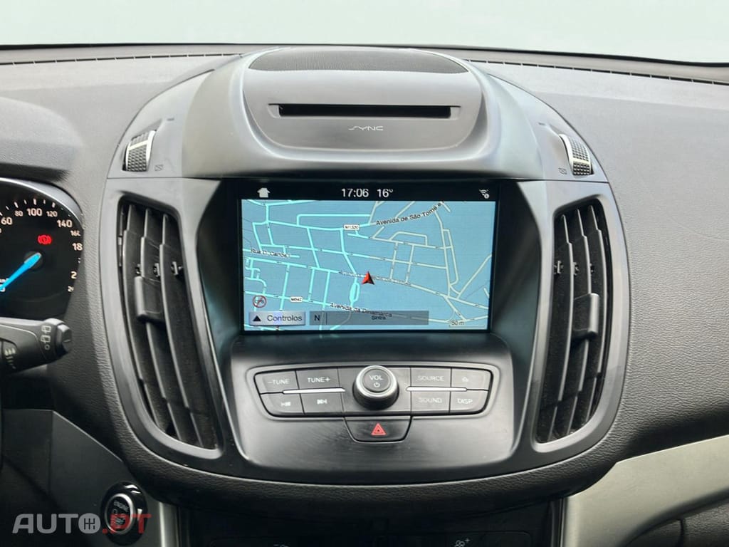 Ford Kuga 1.5 TDCi EcoBlue Titanium