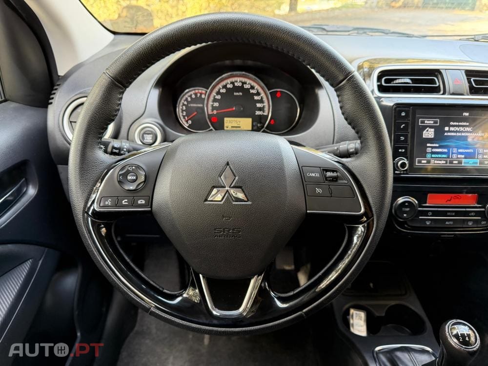 Mitsubishi Space Star 1.2 Intense Connect Edition