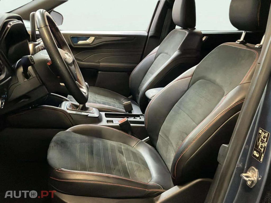 Ford Kuga 1.5 EcoBoost ST-Line X