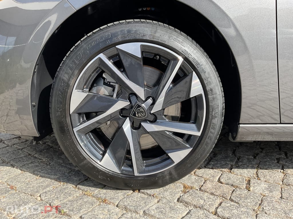 Peugeot 308 1.6 Hybrid Allure Pack e-EAT8