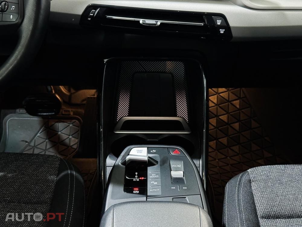 BMW iX1 xDrive30