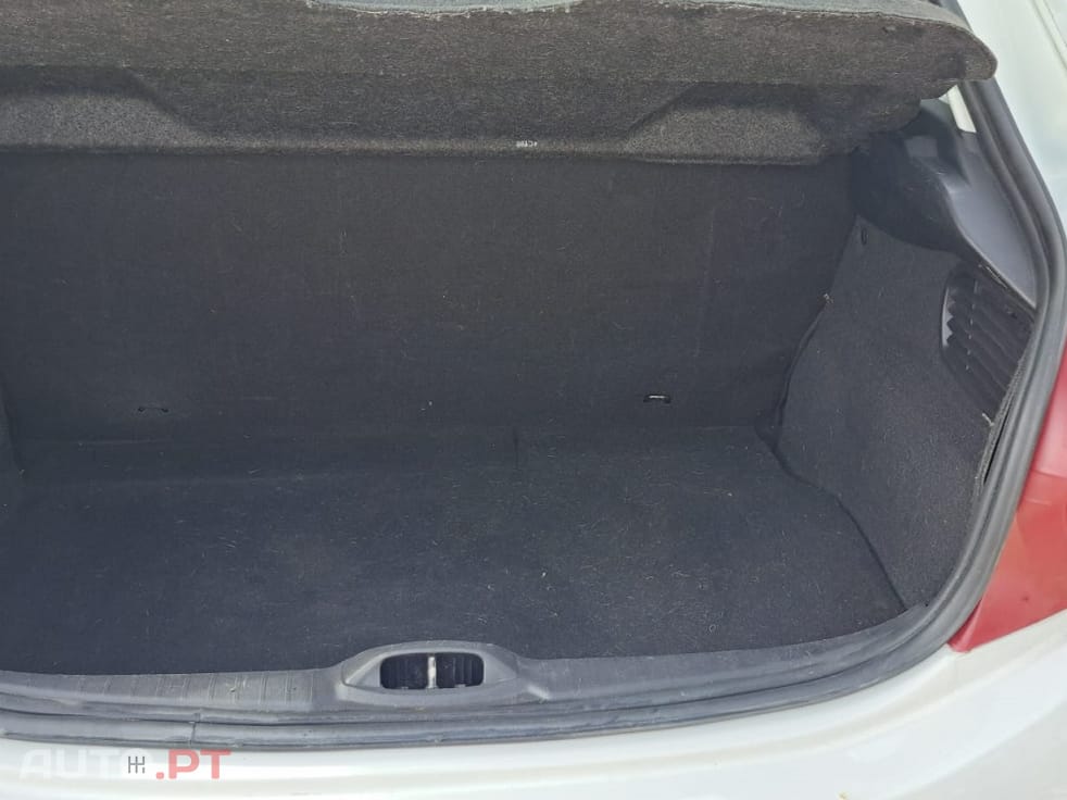 Peugeot 208 1.2