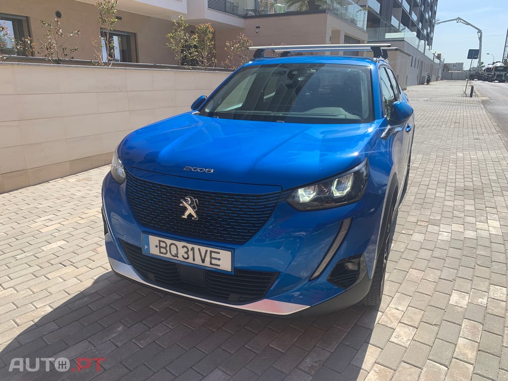 Peugeot E-2008 Allure Pack