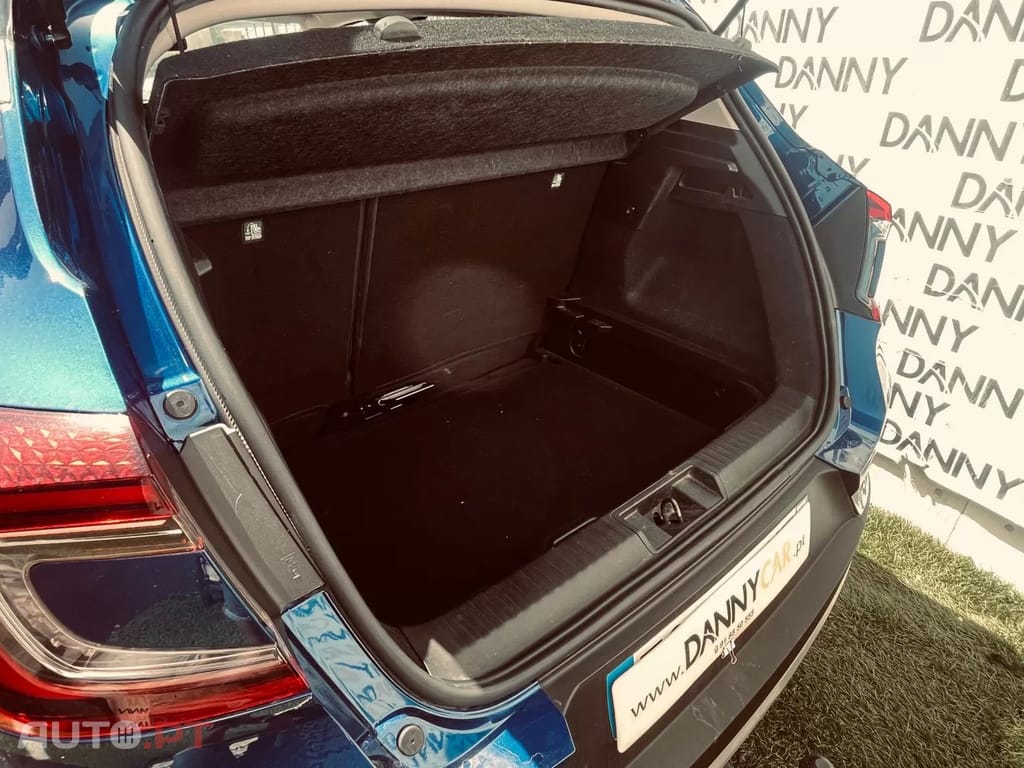 Renault Captur TCe 100 INTENS