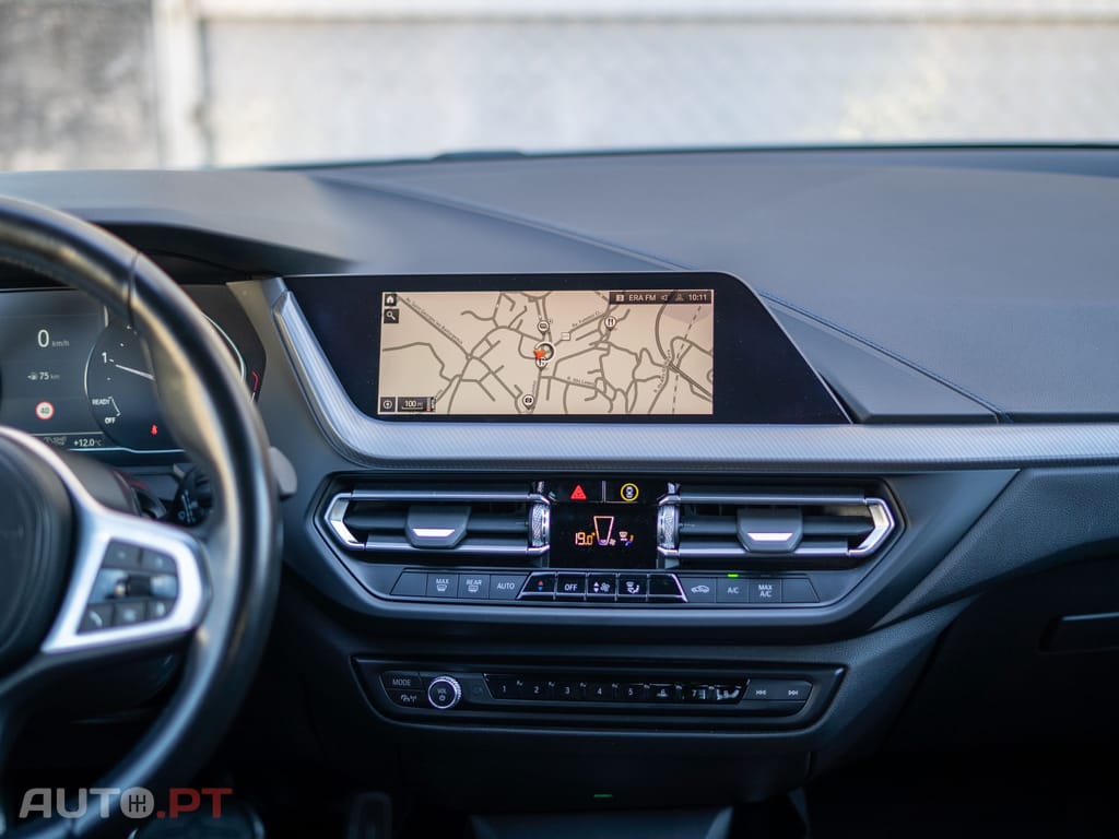 BMW 216 d Pack Desportivo M