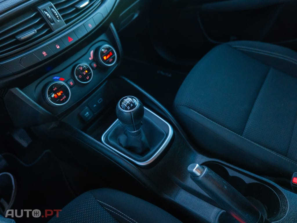 Fiat Tipo 1.3 M-Jet Lounge