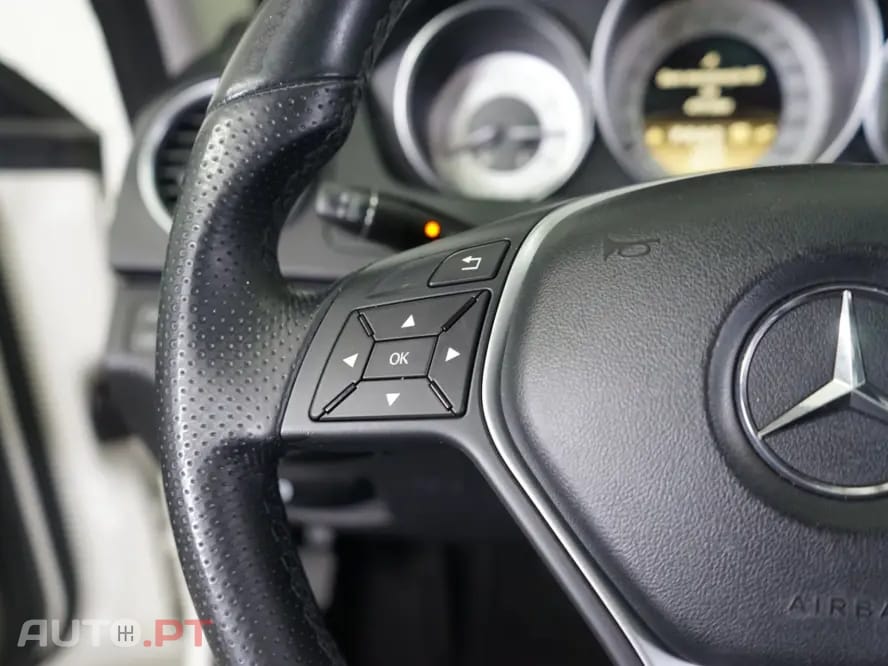 Mercedes-Benz C 180 BlueEFFICIENCY 7G-TRONIC