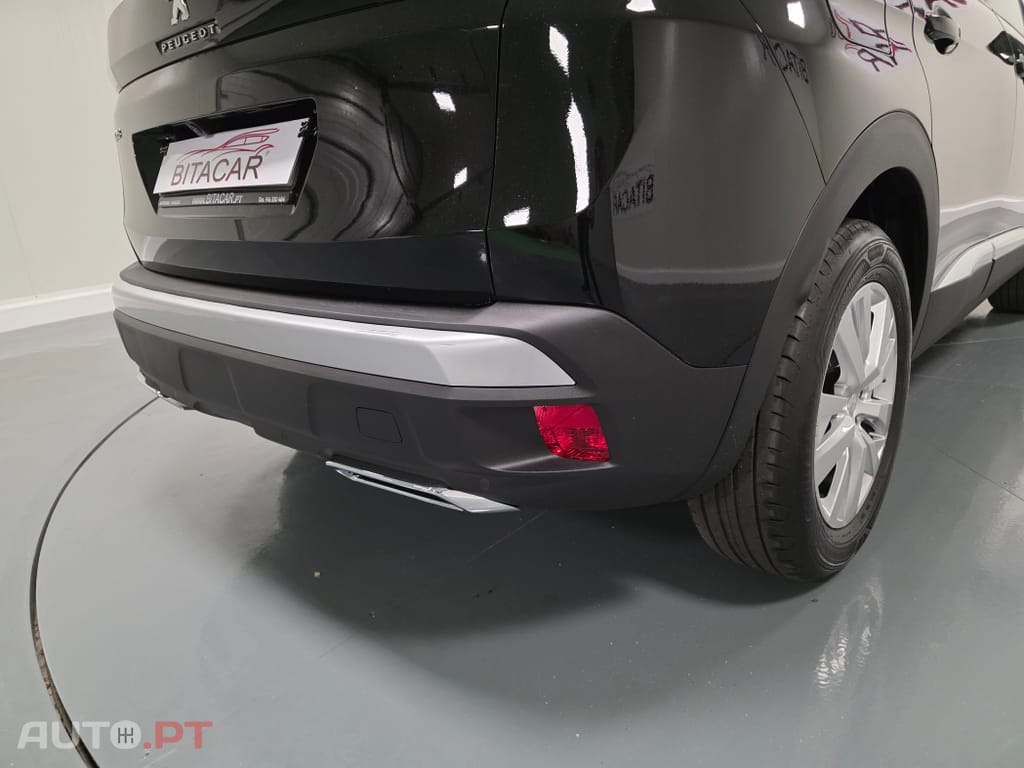 Peugeot 3008 1.5 BlueHDi Style