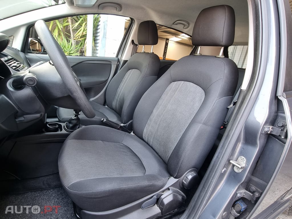 Fiat Punto 1.2 Young S&S