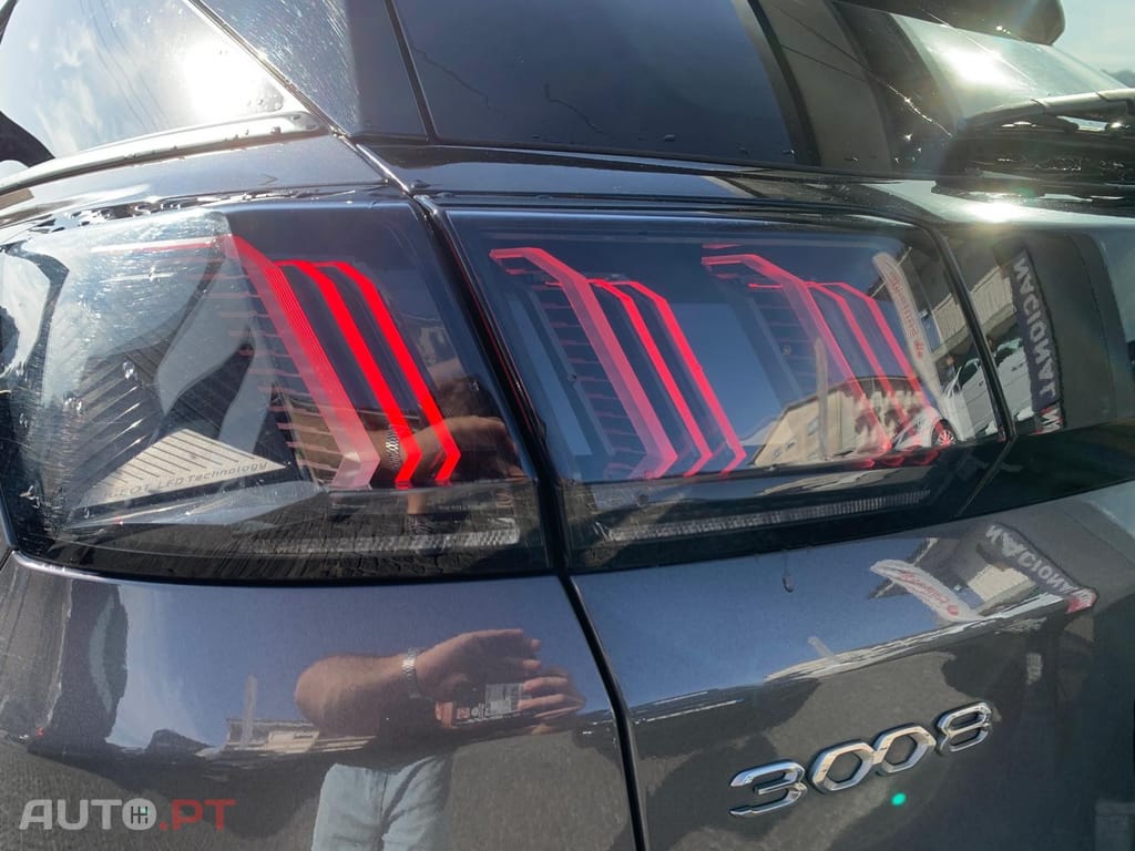 Peugeot 3008 1.5 BlueHDi Allure EAT8
